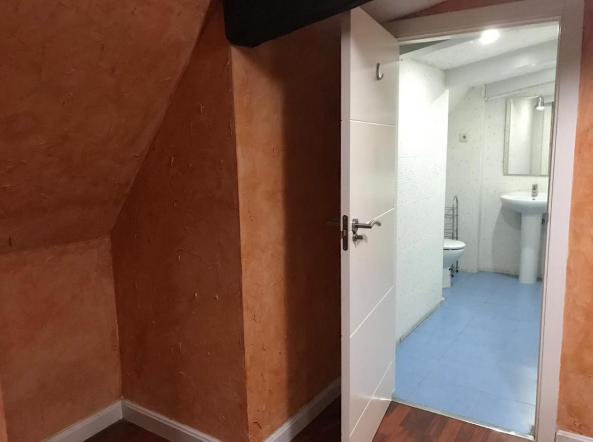 Chale Barajas Escala Hotel Madrid Eksteriør billede