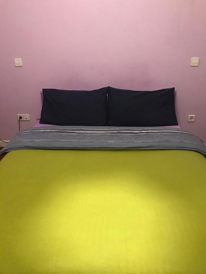 Chale Barajas Escala Hotel Madrid Eksteriør billede