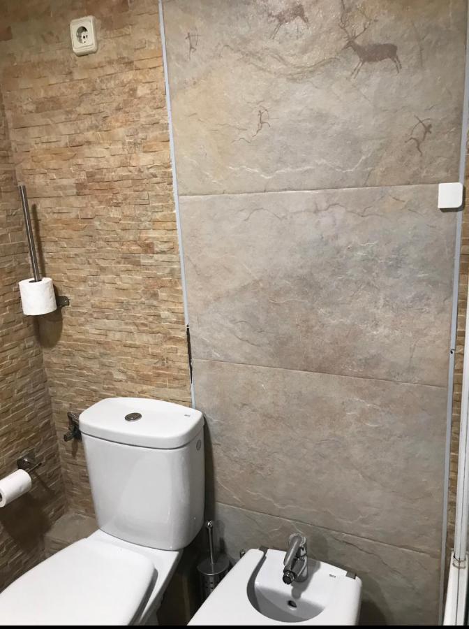 Chale Barajas Escala Hotel Madrid Eksteriør billede