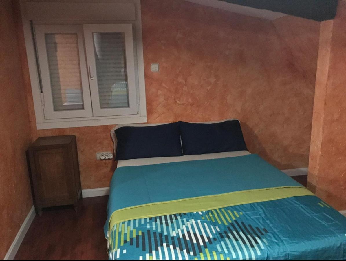 Chale Barajas Escala Hotel Madrid Eksteriør billede