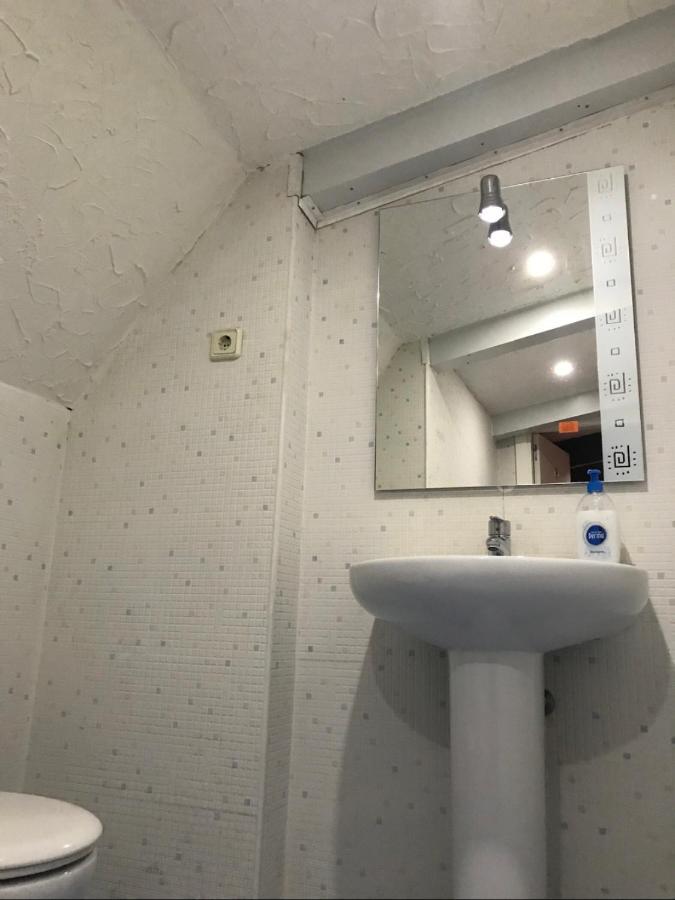 Chale Barajas Escala Hotel Madrid Eksteriør billede